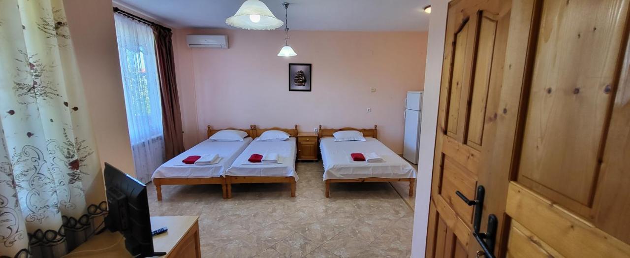 Amfora Guest House Byala  Buitenkant foto